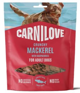 Ласощі для собак Carnilove Crunchy Snack зі скумбрією та малиною 200г