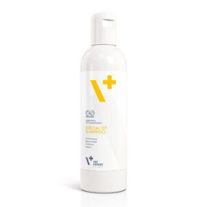 Антибактеріальний протигрибковий шампунь для котів і собак Vet Expert Specialist Shampoo, 250 мл
