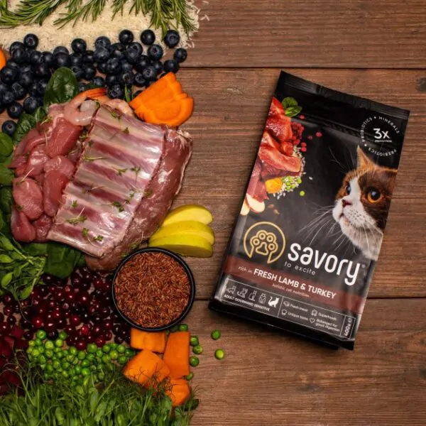 Savory Adult Cat Sensitive Digestion Fresh Lamb & Turkey - корм для котів з чутливим травленням ягня та індичка